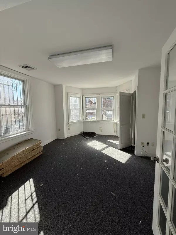 Philadelphia, PA 19150,7618 OGONTZ AVE