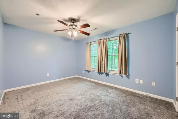 Essex, MD 21221,1302 SUGARWOOD CIR #102