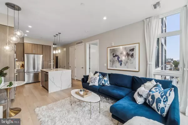 Washington, DC 20002,646 H ST NE #405