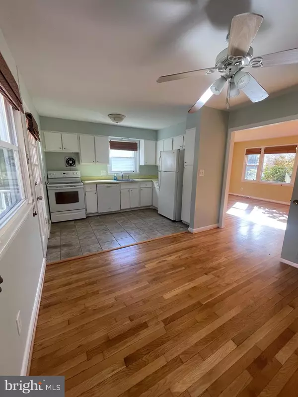 Kensington, MD 20895,3311 GLENWAY DR