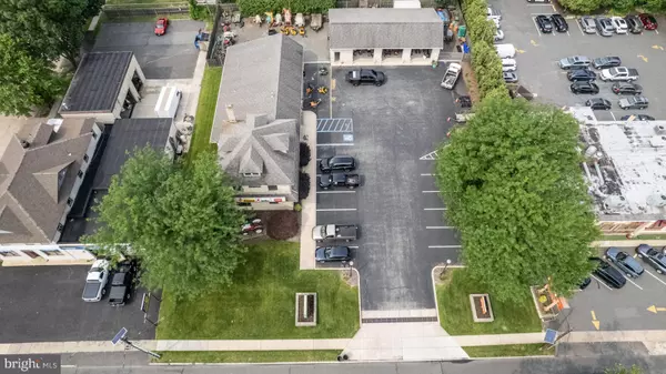 Audubon, NJ 08106,148 S WHITE HORSE PIKE