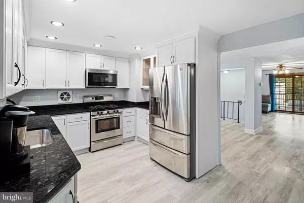 Philadelphia, PA 19154,10908 TEMPLETON DR