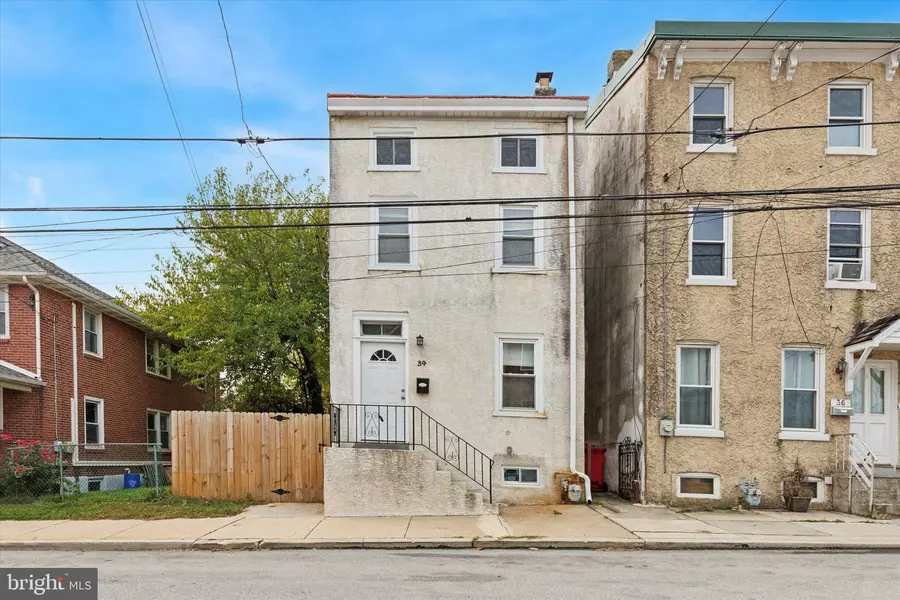 34 W 7TH ST, Bridgeport, PA 19405