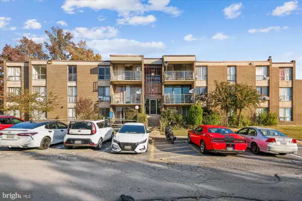 7973 RIGGS RD #8, Hyattsville, MD 20783