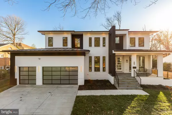 Mclean, VA 22101,6935 SOUTHRIDGE DR