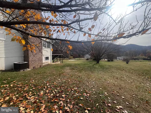 Keyser, WV 26726,73 WHITE WILLOW CT