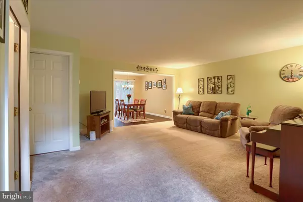 Mechanicsburg, PA 17055,57 KEEFER WAY