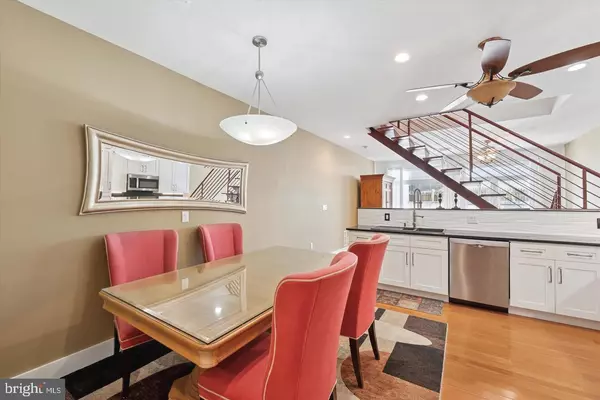 Philadelphia, PA 19123,635 N 13TH ST #A