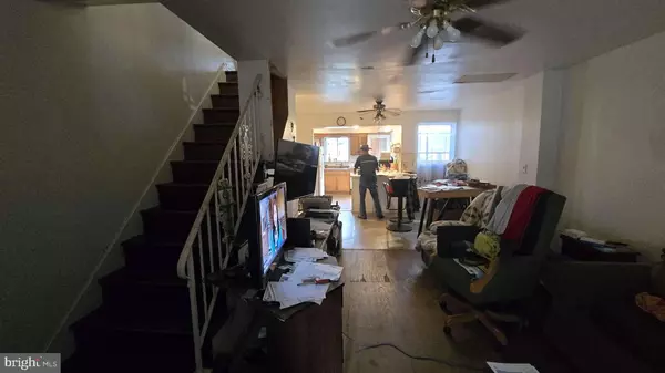 Upper Darby, PA 19082,7216 CLINTON RD