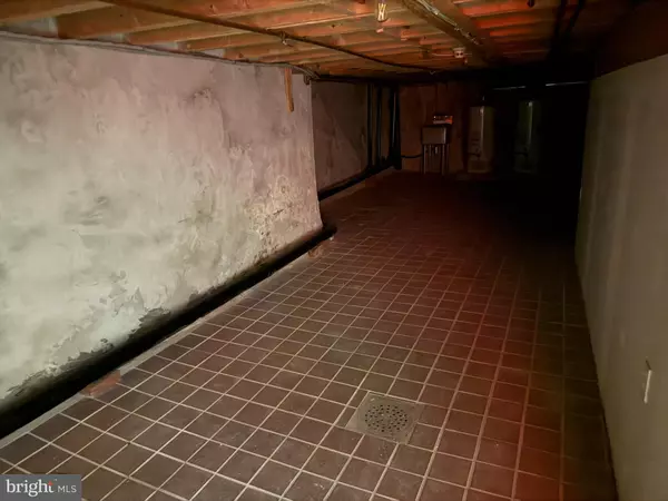 Philadelphia, PA 19147,911-913 S 9TH ST