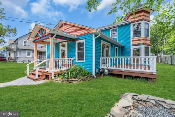 Barnegat, NJ 08005,19 CENTER ST