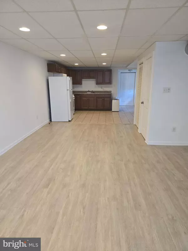 Philadelphia, PA 19135,7174 GLENLOCH ST #BASEMENT FLOOR