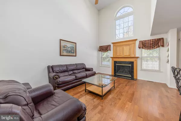 Marlton, NJ 08053,728 BARTON RUN BLVD