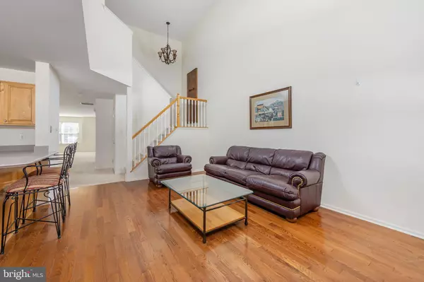 Marlton, NJ 08053,728 BARTON RUN BLVD