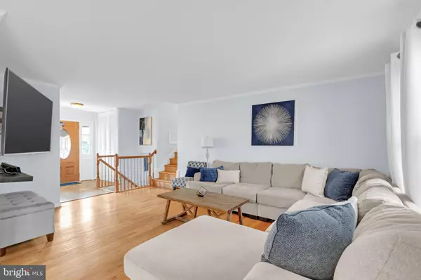 Woodbridge, VA 22192,2218 WINDJAMMER DR