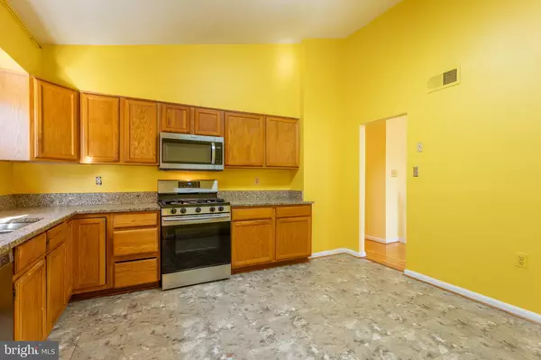 Clinton, MD 20735,12017 DEKA RD