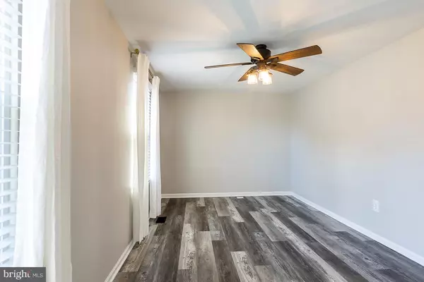 Arnold, MD 21012,1178 WHITE CORAL CT