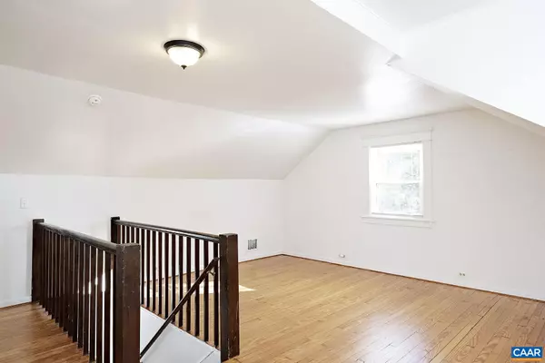 Charlottesville, VA 22903,201 CLEVELAND AVE