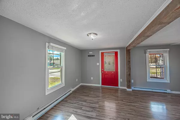 Mcsherrystown, PA 17344,121 S 3RD ST