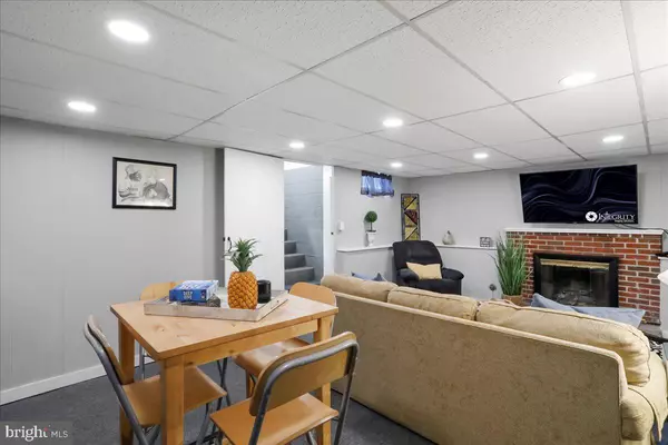 Martinsburg, WV 25401,1102 CARRIE WAY