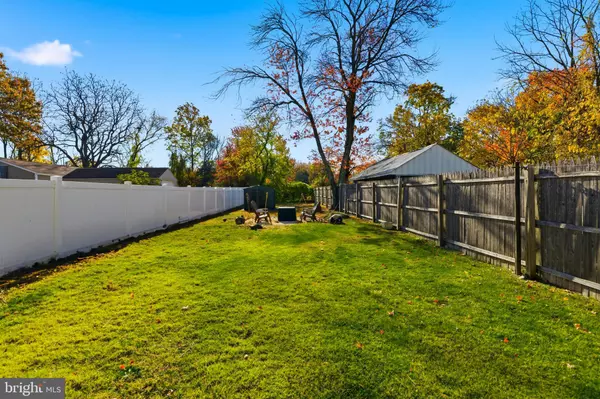 West Deptford, NJ 08086,247 CROWN POINT RD