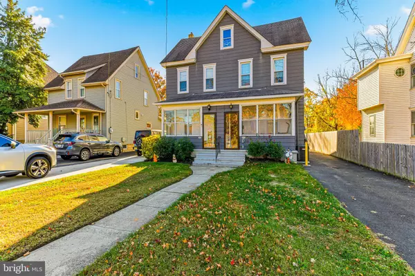 West Deptford, NJ 08086,247 CROWN POINT RD