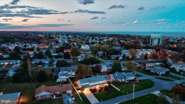 Rehoboth Beach, DE 19971,303 SALISBURY