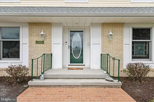 Rehoboth Beach, DE 19971,303 SALISBURY