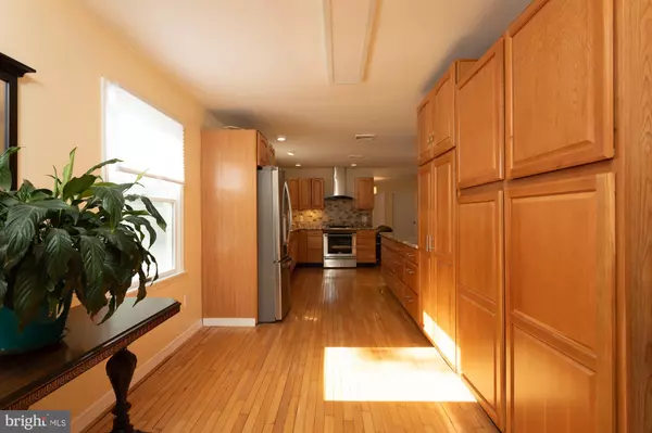 Barnegat, NJ 08005,69 ROSE HILL RD