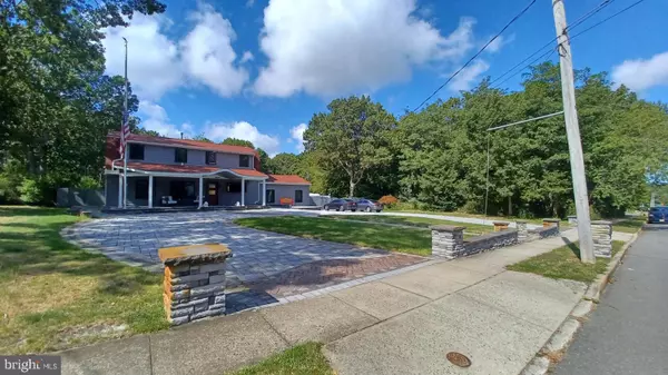 Barnegat, NJ 08005,69 ROSE HILL RD