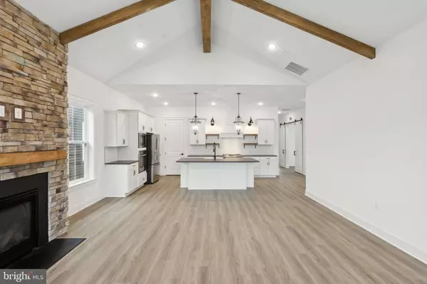 Chester, MD 21619,815 WARBLER WAY