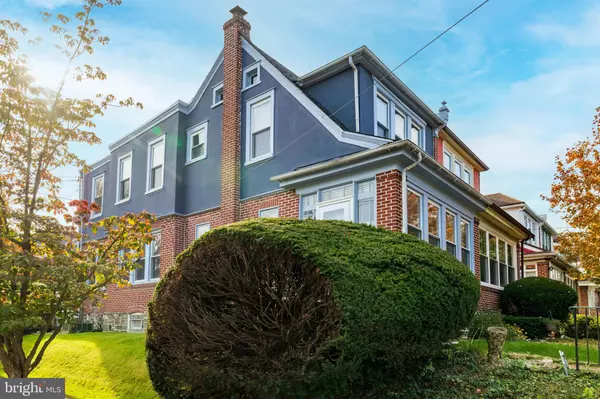 Philadelphia, PA 19111,6839 OAKLEY ST