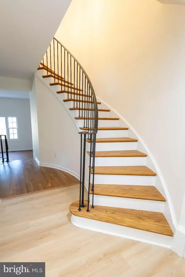 Springfield, VA 22152,8344 DARLINGTON ST #486