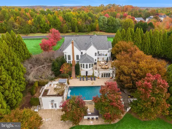 Aldie, VA 20105,40747 LENAH RUN CIR