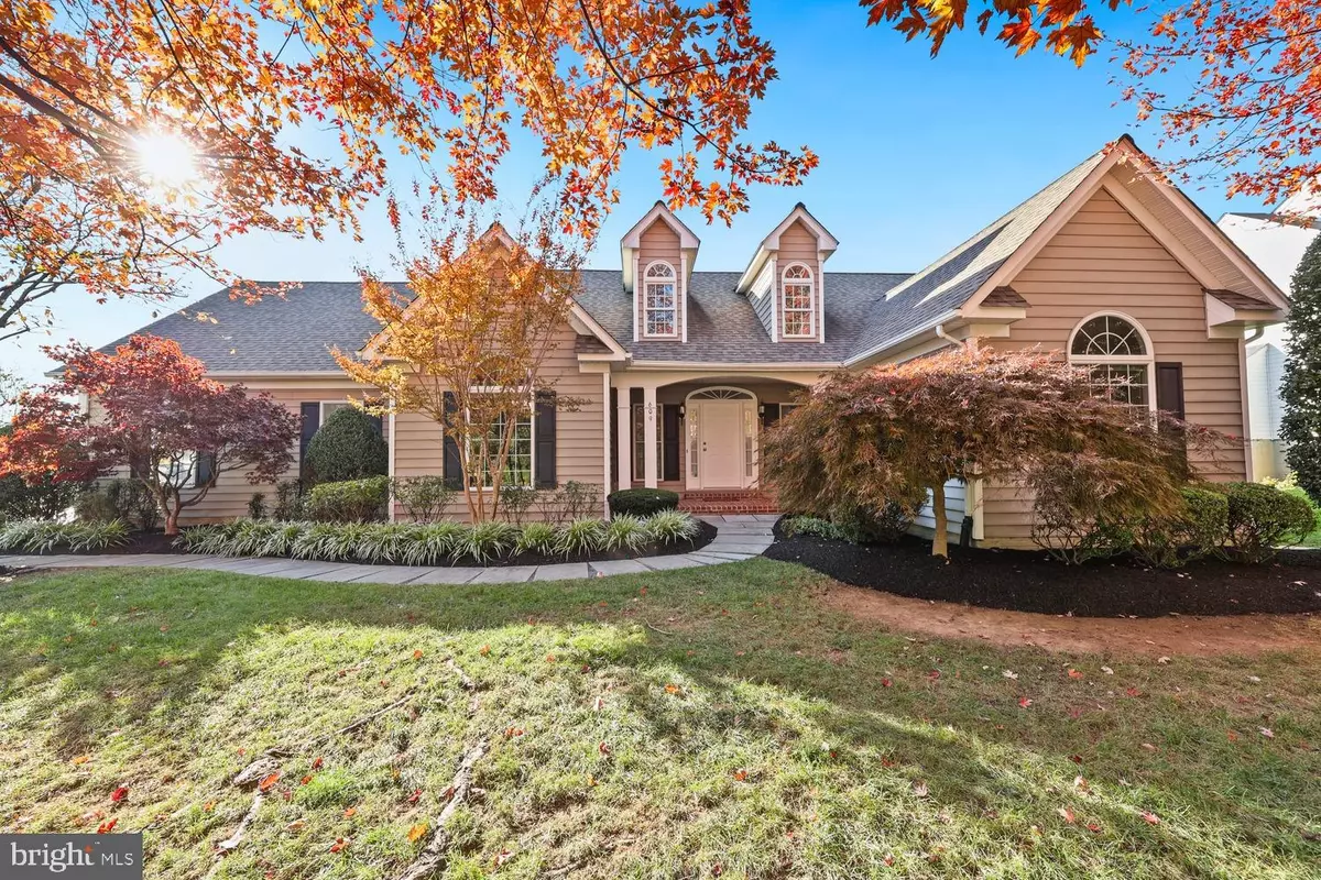 Purcellville, VA 20132,609 S MAPLE AVE