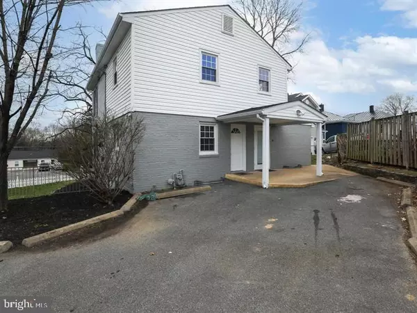 Winchester, VA 22601,219 MILLWOOD AVE #2