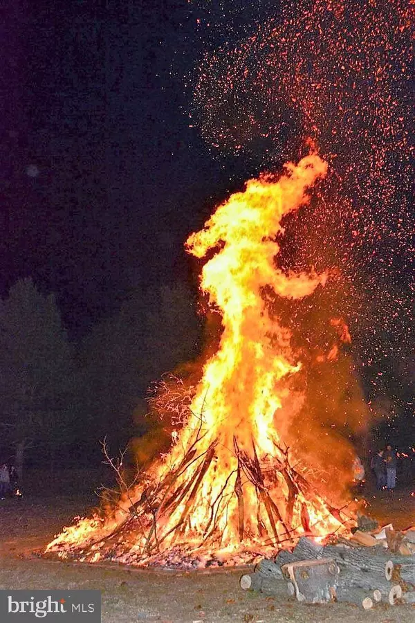 Medford, NJ 08055,114 HEADWATER DR