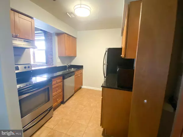 Philadelphia, PA 19106,225 ARCH STREET