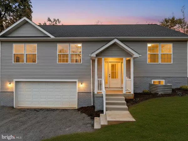 3281 RUSSEL RUN RD, Locust Grove, VA 22508