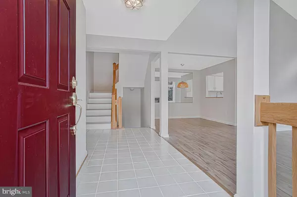 Annapolis, MD 21401,114 CRANES CROOK LN