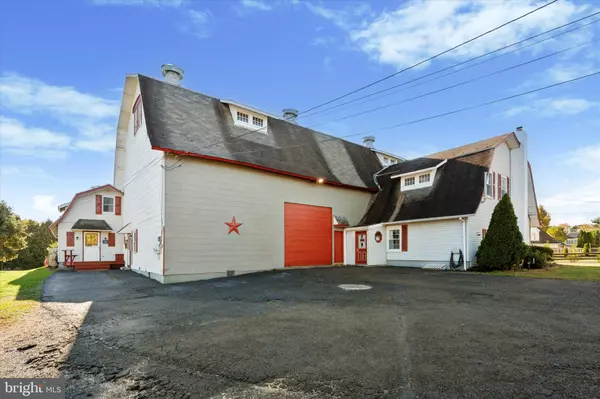 Philadelphia, PA 19116,15019-15023 WORTHINGTON RD