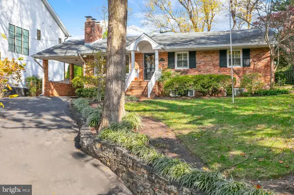 Arlington, VA 22207,4021 N RICHMOND ST