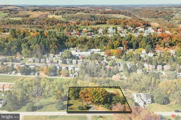 Glen Rock, PA 17327,150 E RIDGE AVE