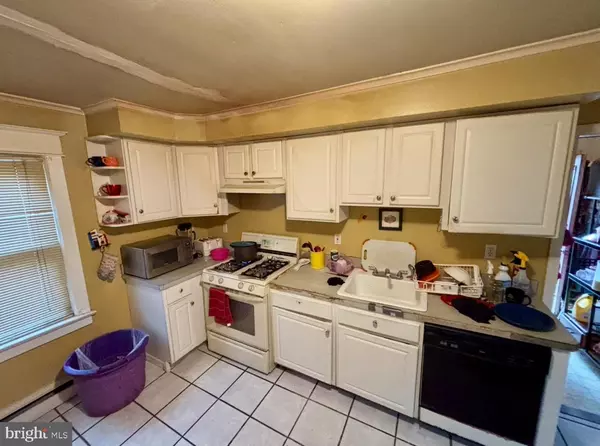 Trenton, NJ 08629,1040 MELROSE AVE