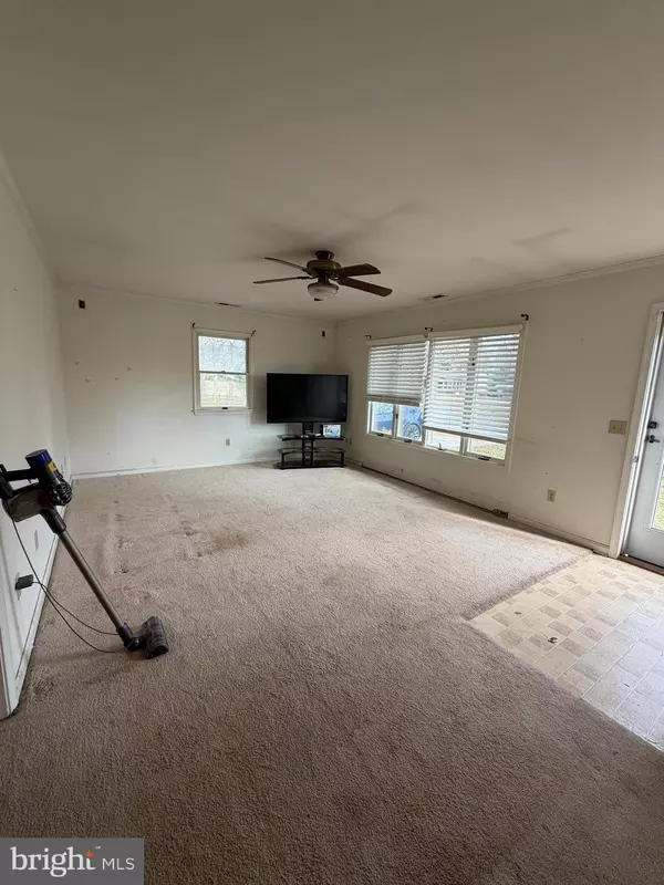 Berlin, MD 21811,100 ESHAM AVE