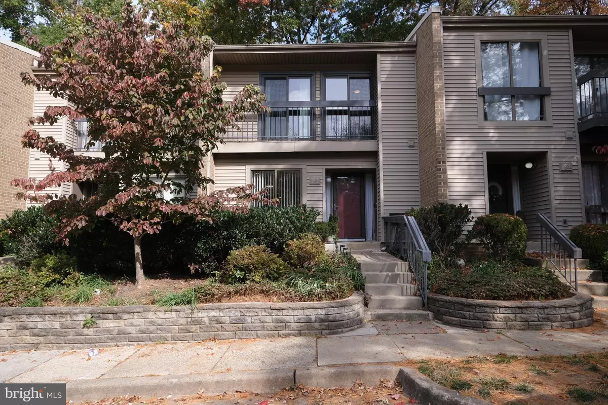 Reston, VA 20191,11604 IVYSTONE CT #06