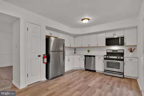 Atco, NJ 08004,102 SHORELINE DR