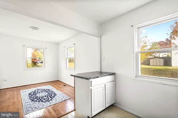 Burke, VA 22015,9662 WESTPORT LN