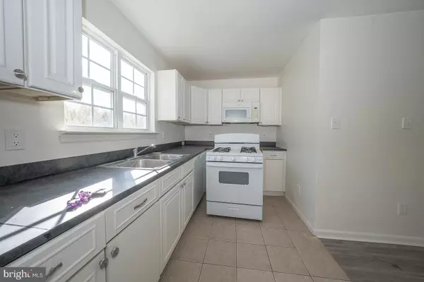 Glassboro, NJ 08028,125 EARL AVE