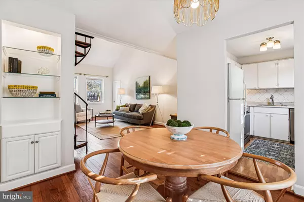 Arlington, VA 22206,3000 S COLUMBUS ST S #B2